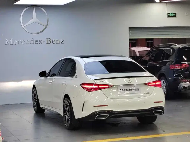 Mercedes-Benz C-Class — Фото автомобиля 4