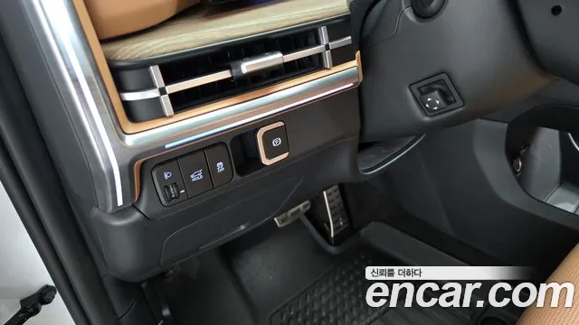 Hyundai Santa Fe MX5 — Фото автомобиля 24