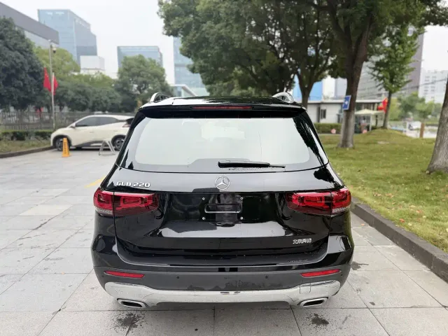 Mercedes-Benz GLB-Class — Фото автомобиля 6
