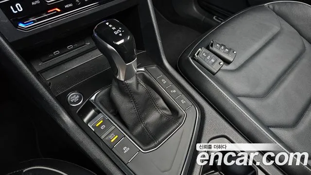 Volkswagen Tiguan Tiguan 2 поколение 2.0 TDI Prestige — Фото автомобиля 9