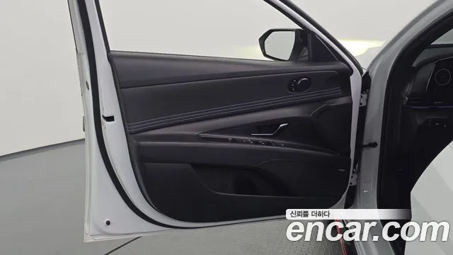 Hyundai Avante CN7 — Фото автомобиля 13