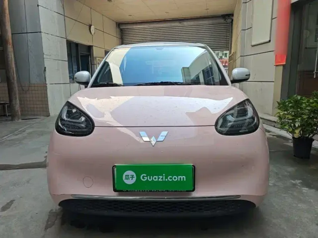 Wuling Bingo — Фото автомобиля 2