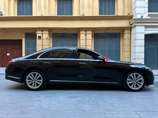 Mercedes-Benz S-Class — Фото автомобиля 10