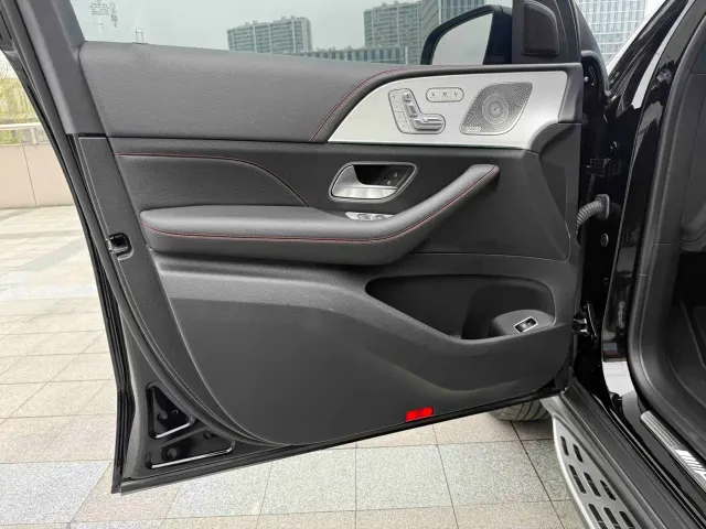 Mercedes-Benz GLE-Class AMG — Фото автомобиля 6