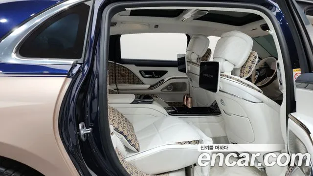 Mercedes-Benz S-Class S-класс W223 — Фото автомобиля 12