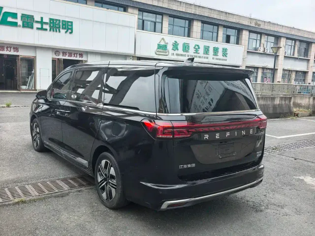 JAC Refine RF8 PHEV — Фото автомобиля 6