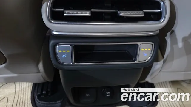 Genesis GV80 — Фото автомобиля 15
