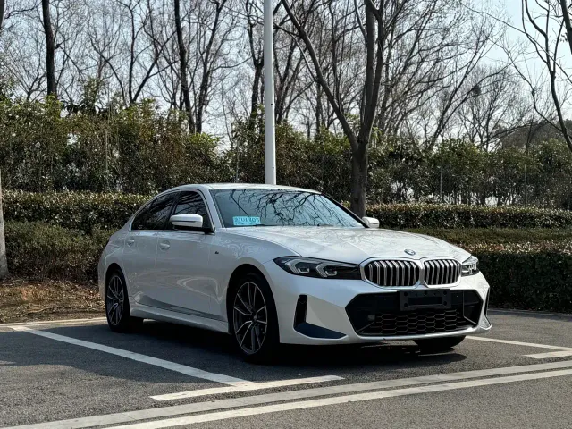 BMW 3 Series — Фото автомобиля 3