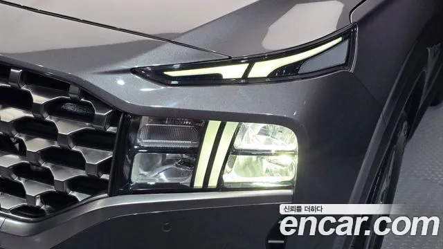 Hyundai Santa Fe — Фото автомобиля 7