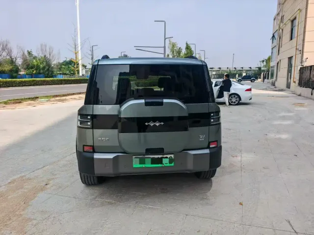 BYD FangChengBao Titanium 7 — Фото автомобиля 5