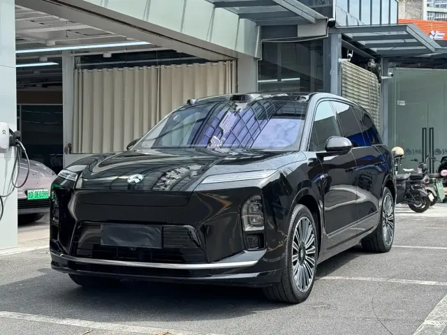 Фотография автомобиля — Nio ES8