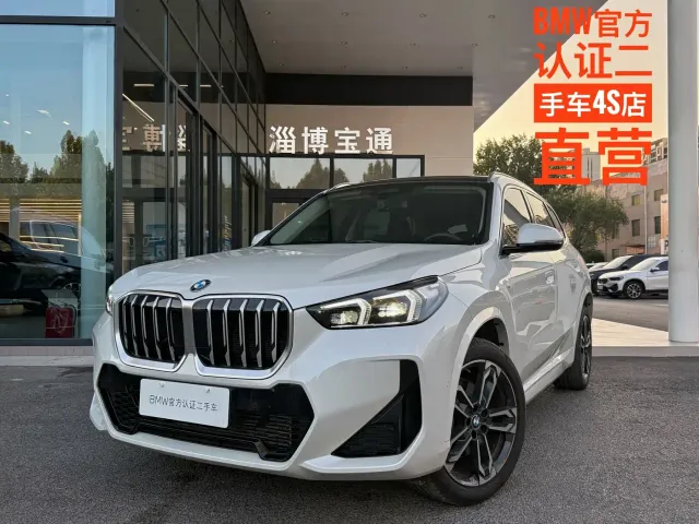 Фотография автомобиля — BMW X1