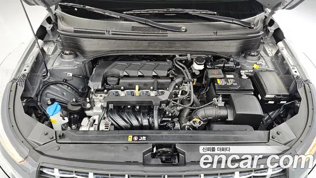 Hyundai Venue — Фото автомобиля 6