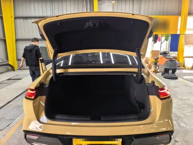 Geely Galaxy E8 — Фото автомобиля 18