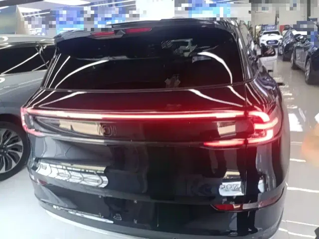 Changan Qiyuan Q07 — Фото автомобиля 5