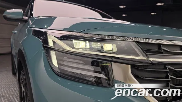 Kia Seltos New — Фото автомобиля 7