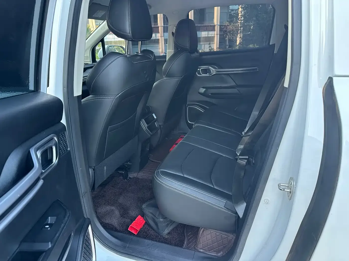 Geely Radar Radar Horizon 2025 Model 651km 2WD Long Range Pilot Edition — Фото автомобиля 10