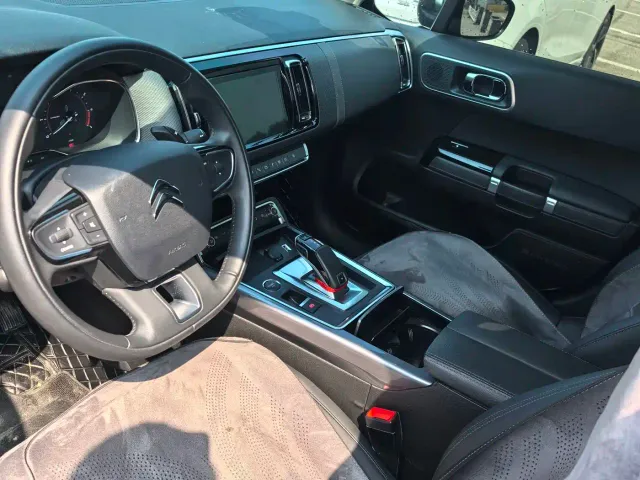 Citroen C6 — Фото автомобиля 5