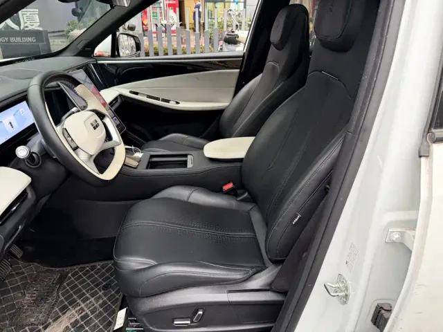 Geely Galaxy L7 — Фото автомобиля 8