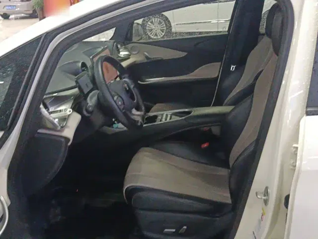 BYD Dolphin — Фото автомобиля 14