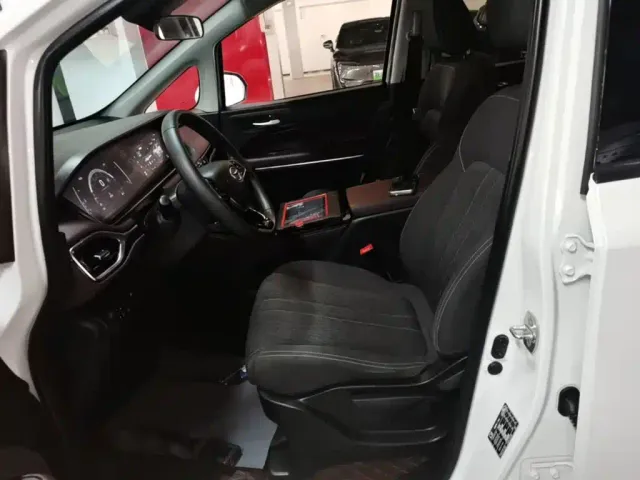 GAC Trumpchi M6 — Фото автомобиля 14