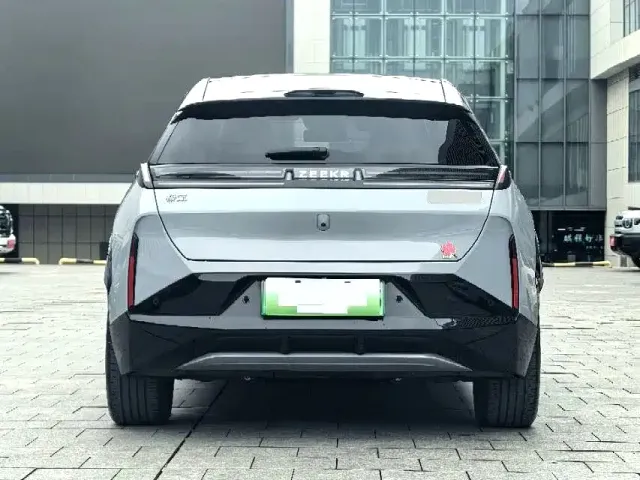 ZEEKR Zeekr X 2023 RWD YOU Edition 4-seater — Фото автомобиля 6
