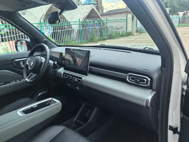 Baojun Yep Plus — Фото автомобиля 14