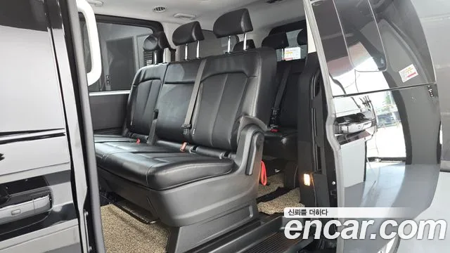 Hyundai Staria Staria L3.5 Tourer 9 мест — Фото автомобиля 11