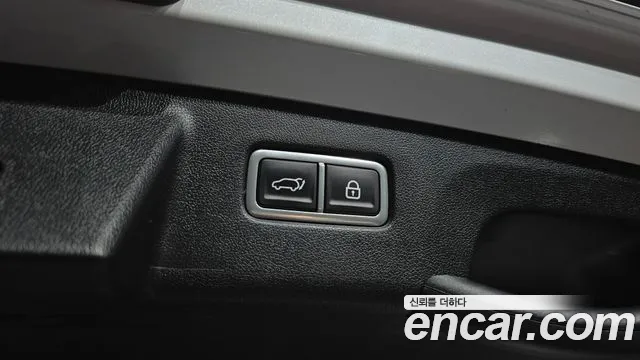 Kia Sorento Sorento 4-е поколение Бензин 2.5T 2WD — Фото автомобиля 8