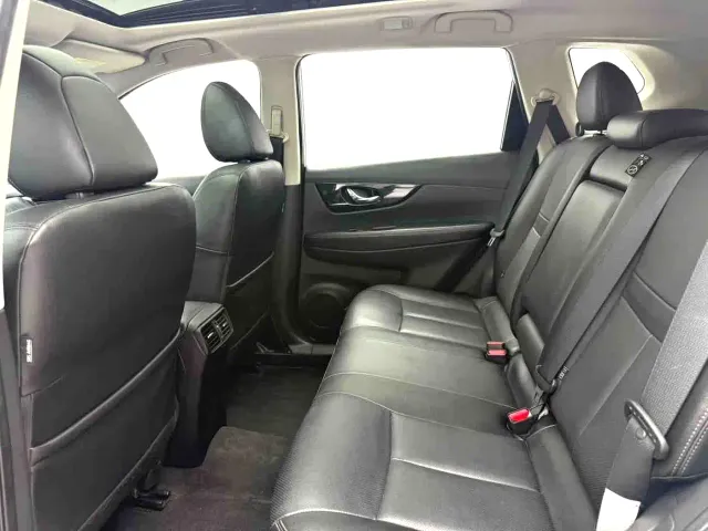 Nissan X-Trail — Фото автомобиля 8