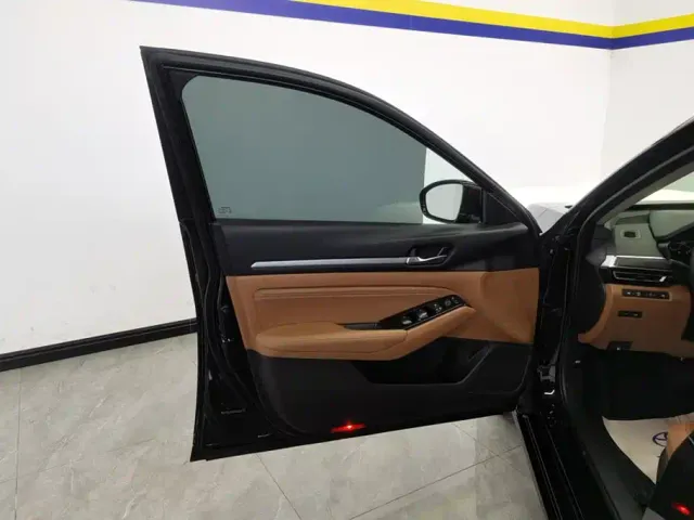 Nissan Teana — Фото автомобиля 7