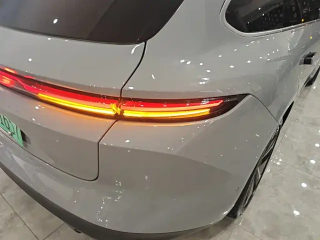 Nio ET5 Touring — Фото автомобиля 7