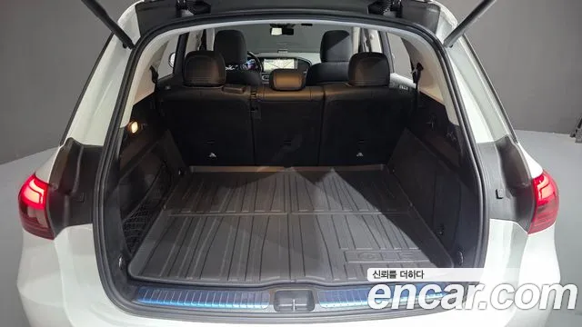 Mercedes-Benz GLE-Class — Фото автомобиля 14