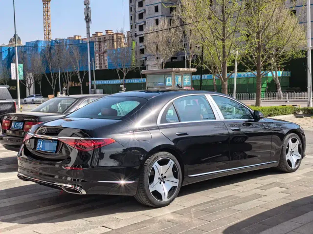 Mercedes-Benz S-Class — Фото автомобиля 6