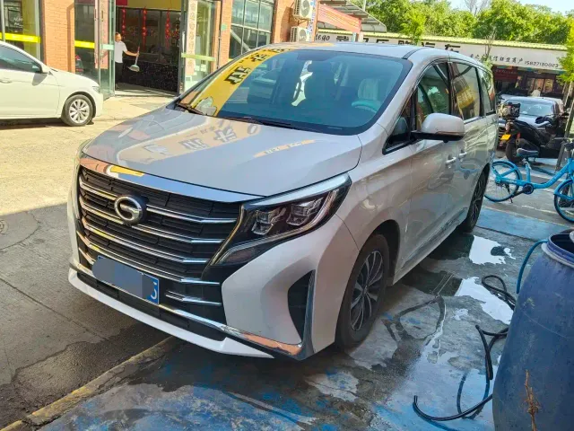 GAC Trumpchi M8 — Фото автомобиля 7