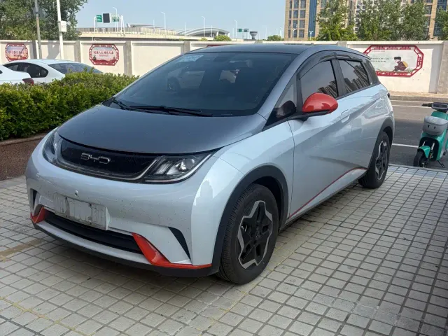 Фотография автомобиля — BYD Dolphin