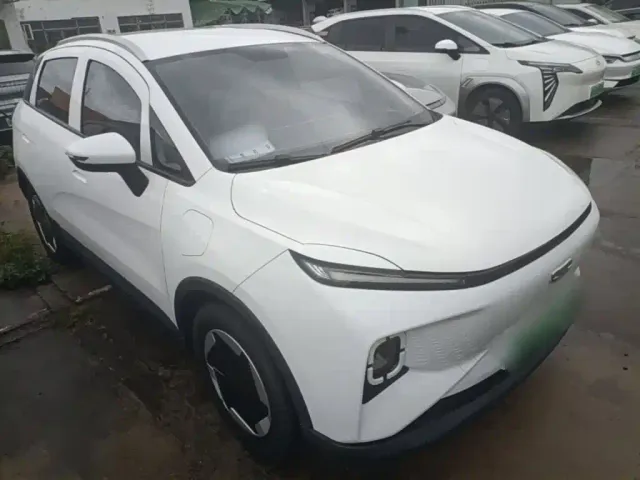 Geely Geometry E Firefly — Фото автомобиля 3