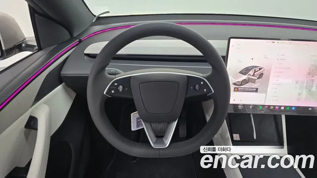 Tesla Model Y — Фото автомобиля 19