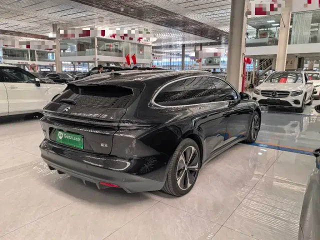 Nio ET5 Touring — Фото автомобиля 6