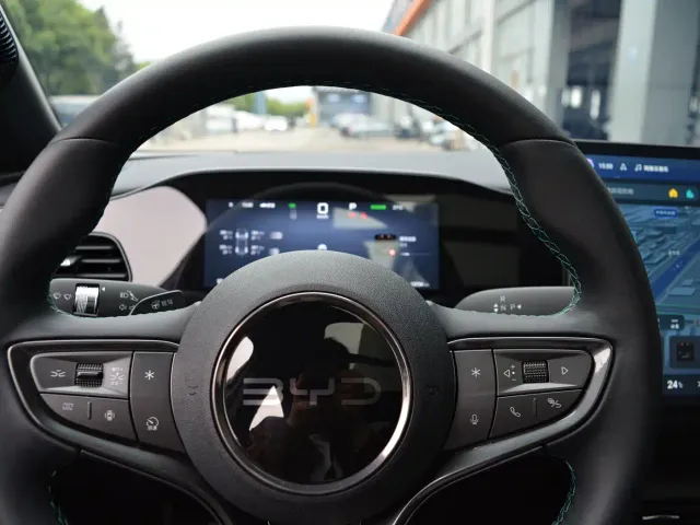 BYD Seal 06 — Фото автомобиля 15