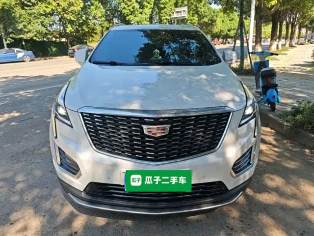 Cadillac XT5 — Фото автомобиля 2