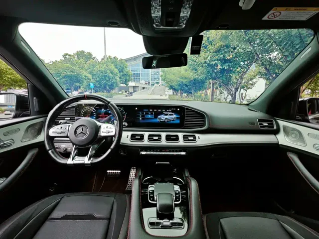 Mercedes-Benz GLE-Class AMG — Фото автомобиля 8
