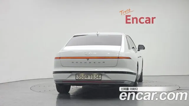 Hyundai Grandeur GN7 — Фото автомобиля 4