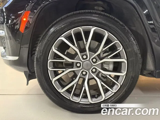 Jeep Cherokee WL — Фото автомобиля 16