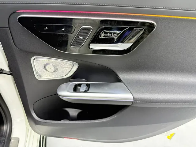 Mercedes-Benz C-Class — Фото автомобиля 12
