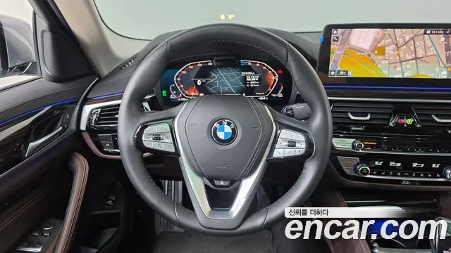 BMW 5-Series 5 серия (G30) 523d Luxury — Фото автомобиля 13