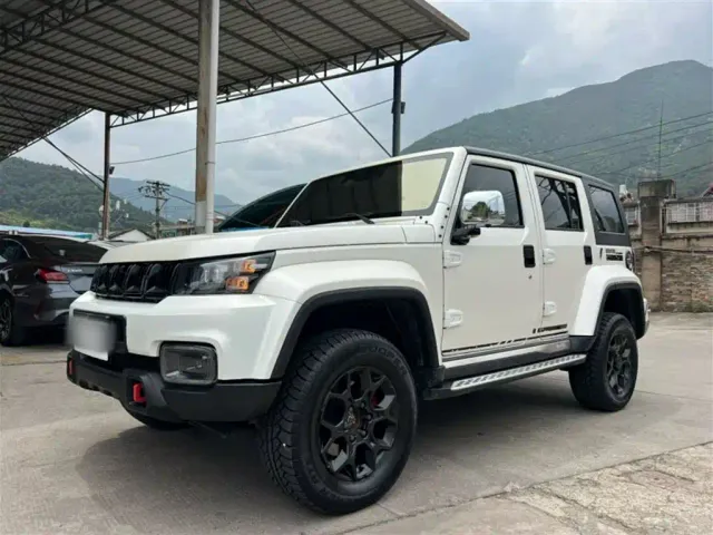Фотография автомобиля — BAIC BJ40
