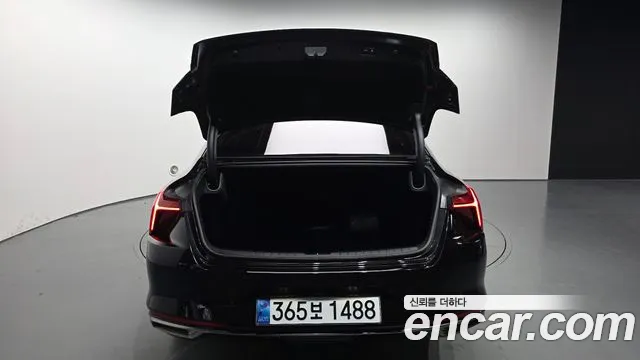Kia K8 K8 Hybrid — Фото автомобиля 26