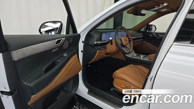 Genesis GV80 — Фото автомобиля 15