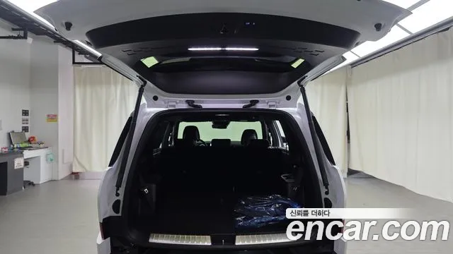 Hyundai Santa Fe — Фото автомобиля 22